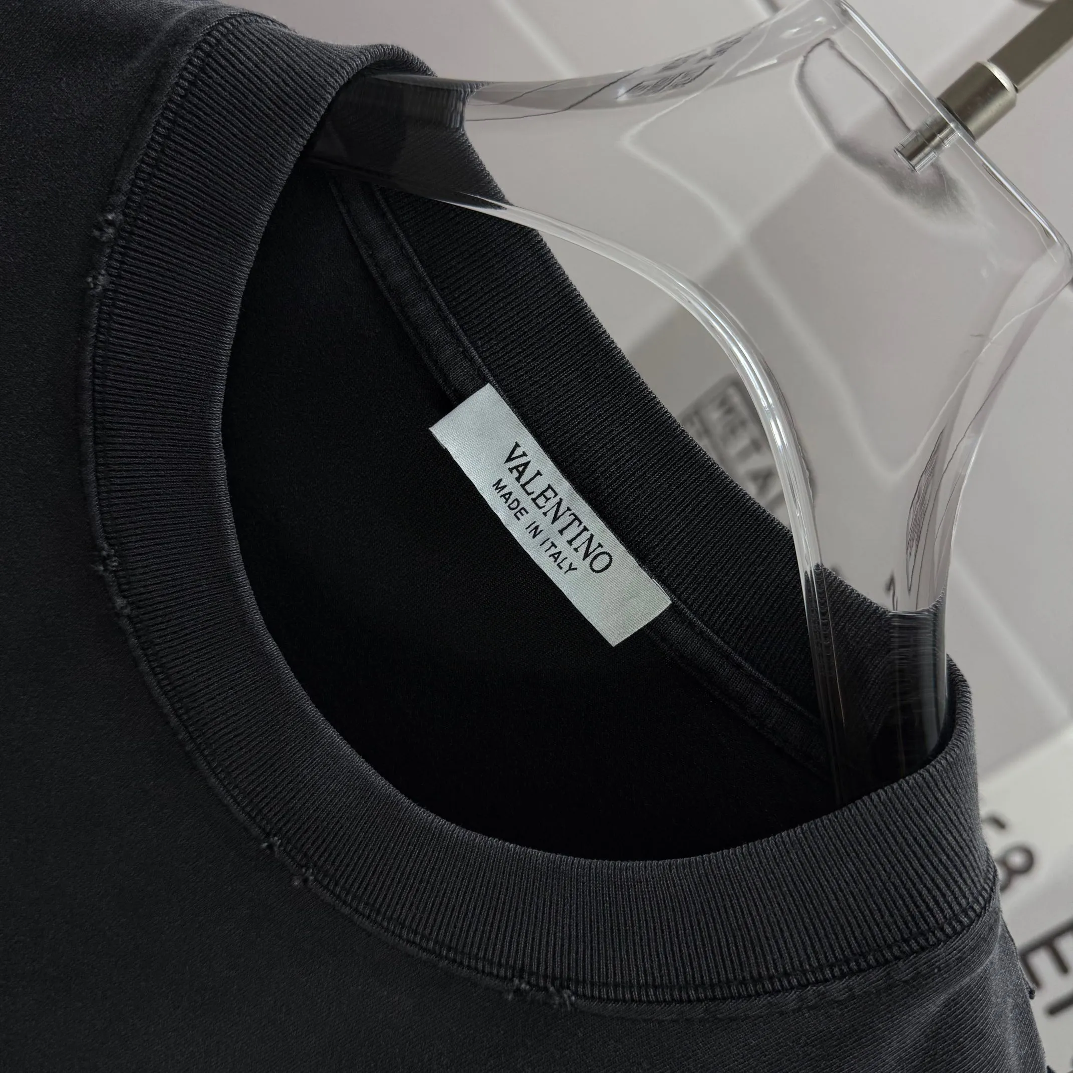 # VALENTIN* * 2026 New Arrival 320 tee Same Style : Size :S M L XL XXL Size： S （90-130 ） M （120-150 ） L （140-165 ） XL （160-180 ） XXL （180-210 ）